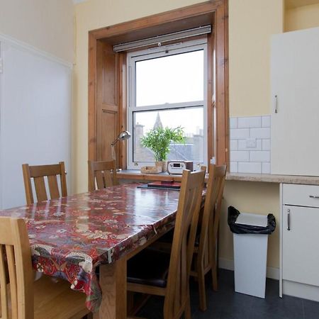 Elegant Traditional Edinburgh City Centre Flat Exterior photo